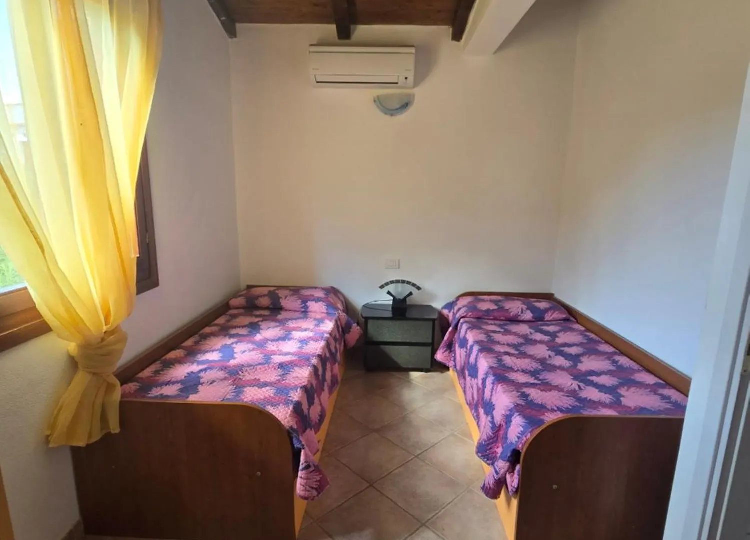 Trilocale Climatizzato L'Oleandro Tanaunella Nyaraló